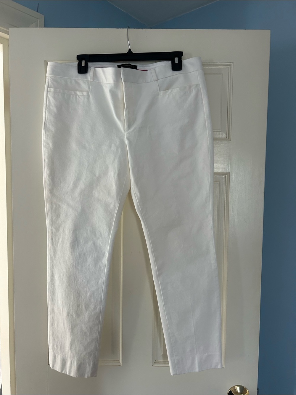 Banana Republic White Women's Capris